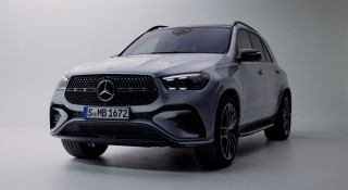 Mercedes-Benz GLE 400e trình làng khách Việt: PHEV hạng sang với số lượng giới hạn, trang bị có gì đặc biệt?